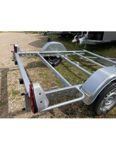 0500 - 750 KG 200 X 145 CHASSIS MULTY TRANSFORMATION SANS OPTION