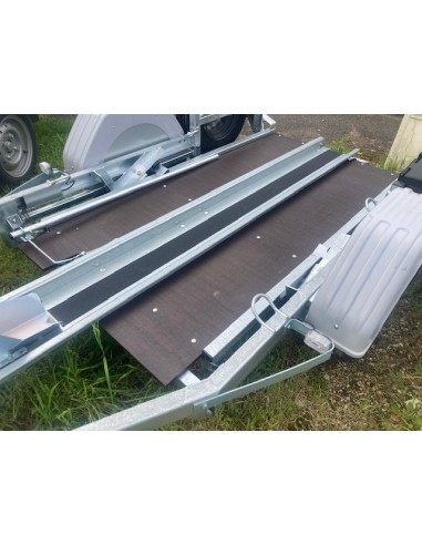 PORTE-MOTO 500 à 600 KG nouveau modèle en cours...