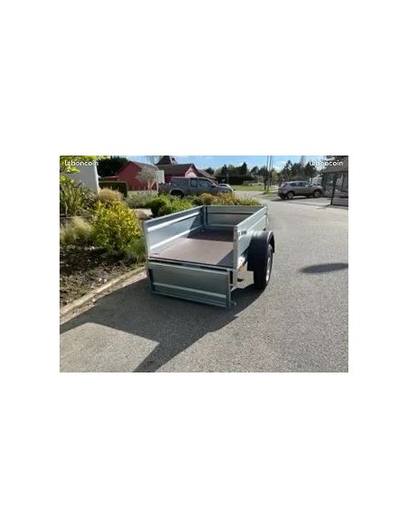 remorque lider éco 150 avec le panneau arrière ouvert remorque lider éco 150 avec le panneau arrière ouvert