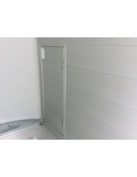 FOURGON 2000 KG 320X167H200 2 ESSIEUX ROADSTER500 SANS PORTE