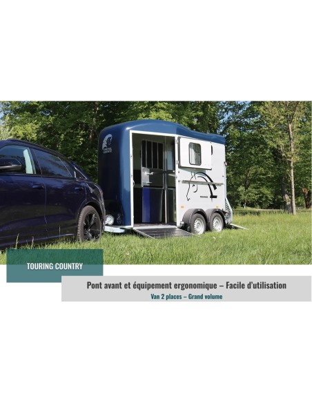 van cheval liberté attelé à une voiture. van cheval liberté attelé à une voiture.