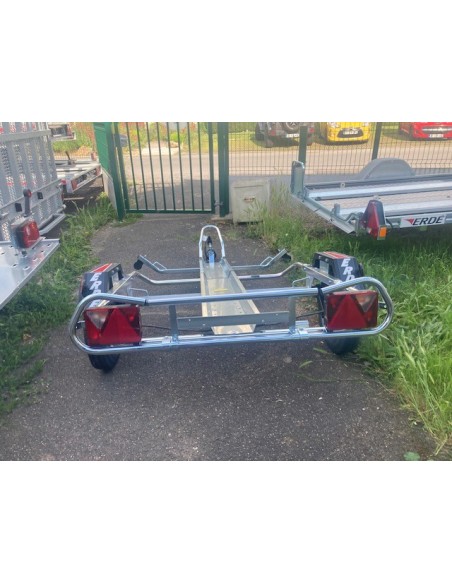 Porte moto 78, porte moto erdé pris en photo chez FRANC INTERNATIONAL 78 Porte moto 78, porte moto erdé pris en photo chez FRANC INTERNATIONAL 78