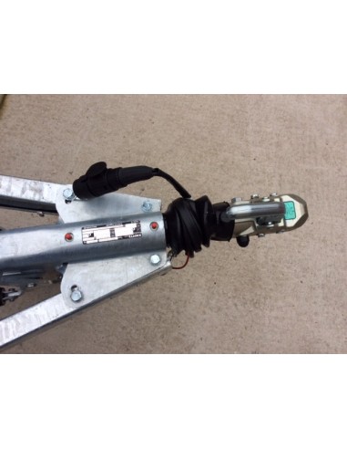 1500 - 2500 kg 256 X 148 POMPE ELECTRIQUE...