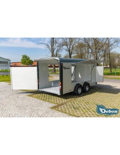 remorque fourgon debon 900 avec porte arrière ouvert, hayon et porte latérale ouvertes