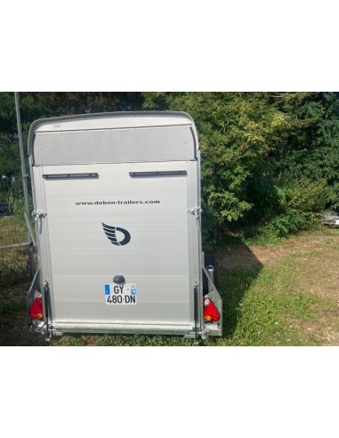 LOCATION ou vente fourgon carrossée CHAMBOURCY...