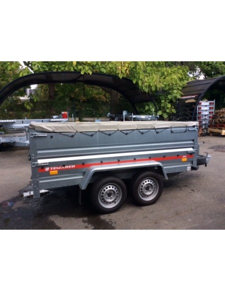 exemple de remorque en location à Chambourcy-st-germain-en-laye, remorque temared 2612 avec bâche plate et double ridelles