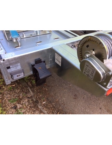 LOCATION PORTE VOITURE 2T700 4 mètres 50...