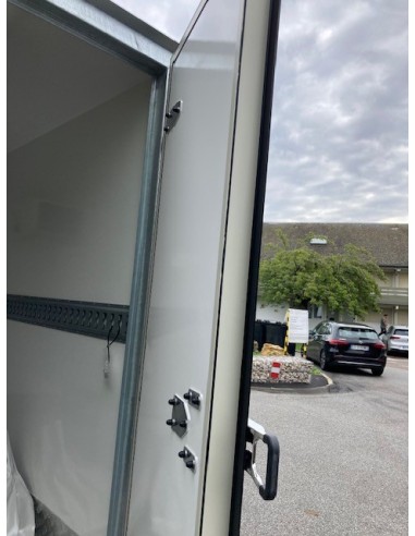 FOURGON FRIGO BW PTAC 750 / 1300 KG 250 X 125 X...