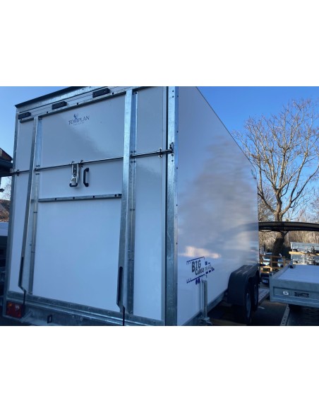 remorque fourgon bw 2700 Kg