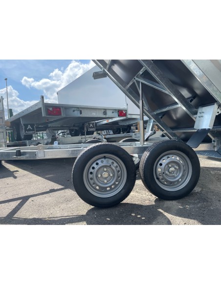 REMORQUE BENNE 750 Kg 256 X 146 sans freins 2 essieux