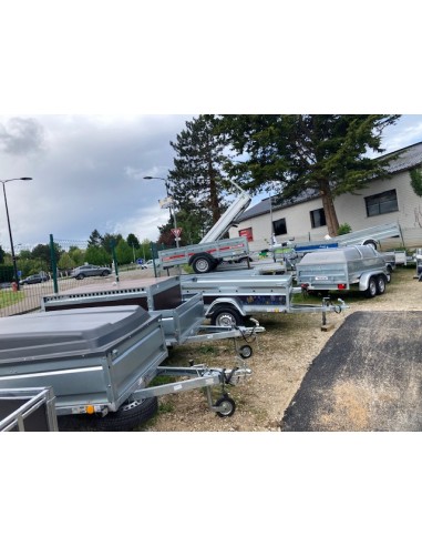 REMORQUE 500-750 Kg 205x122 UNI-REMORQUES...