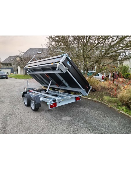 REMORQUE BENNE 3500 KG 330 X 186 TRIBENNE POMPE ELECTRIQUE DEBON BLACK EDITION